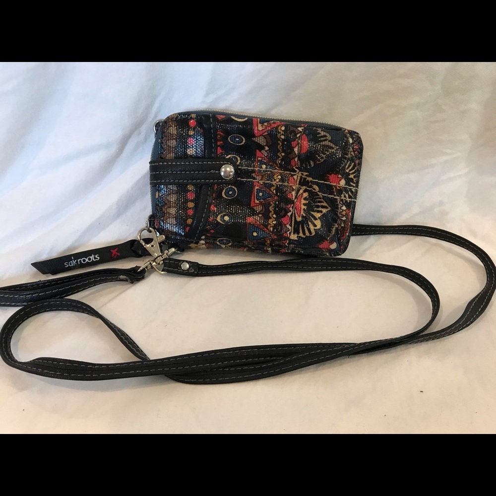SAKROOTS PHONE WALLET with Crossbody strap